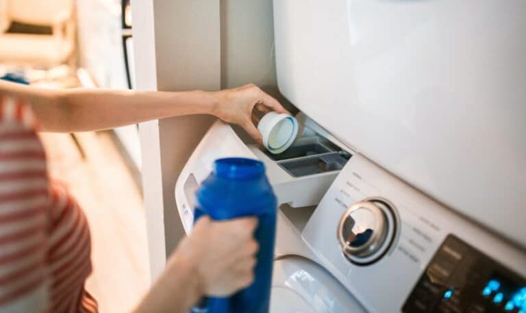 Fabric Softener Vs Laundry Detergent, When To Use What